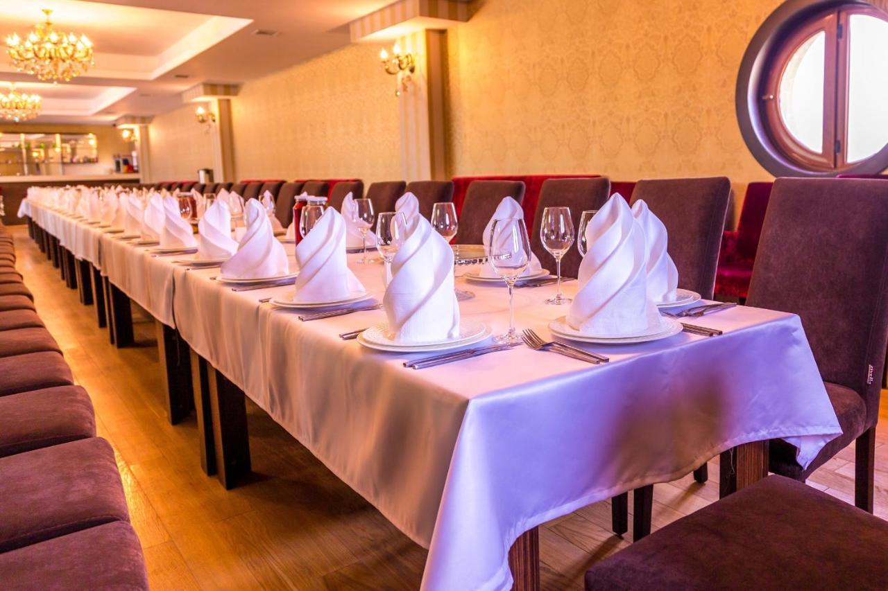 Mont Inn Hotel Baku Eksteriør billede