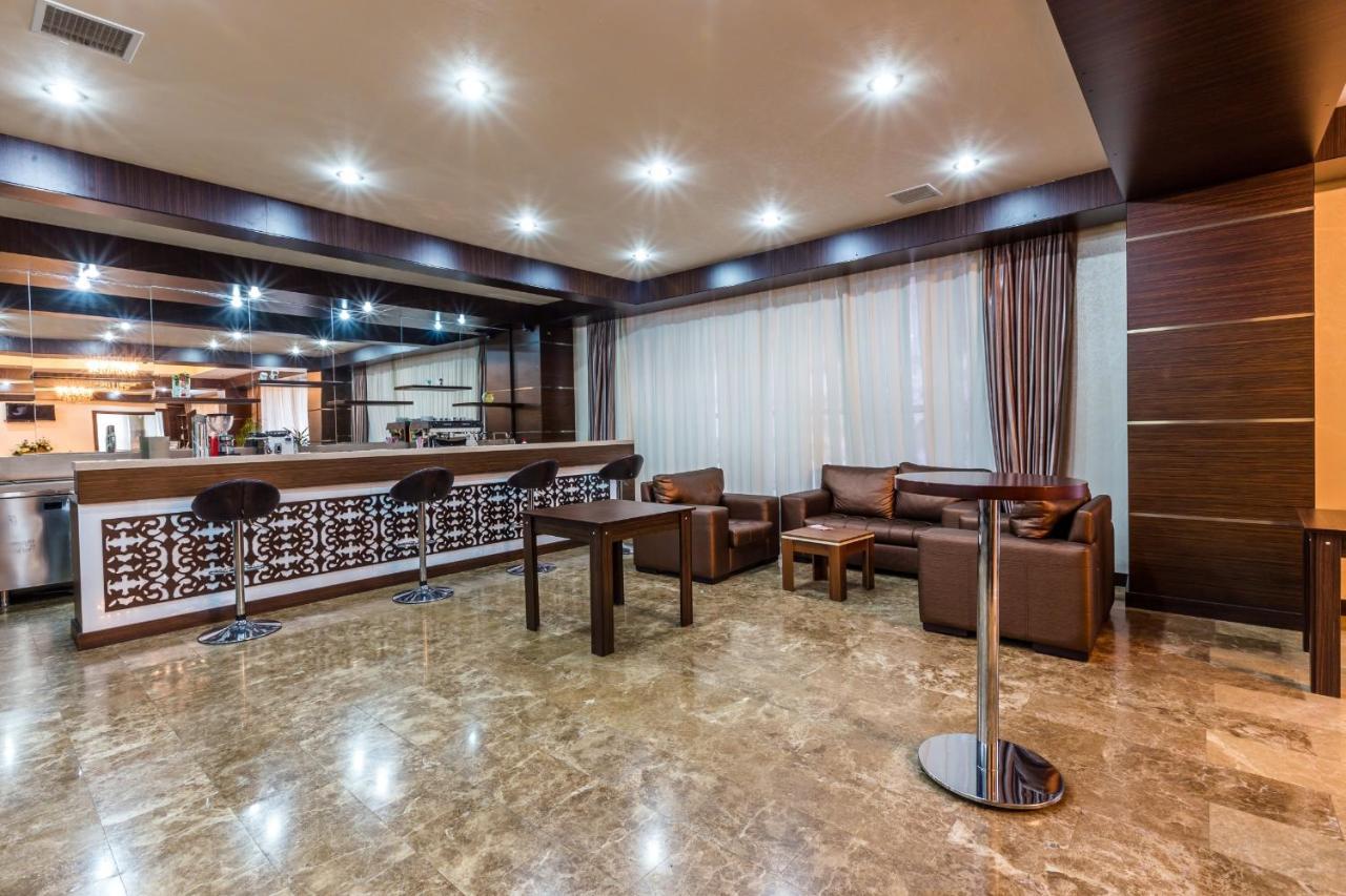 Mont Inn Hotel Baku Eksteriør billede