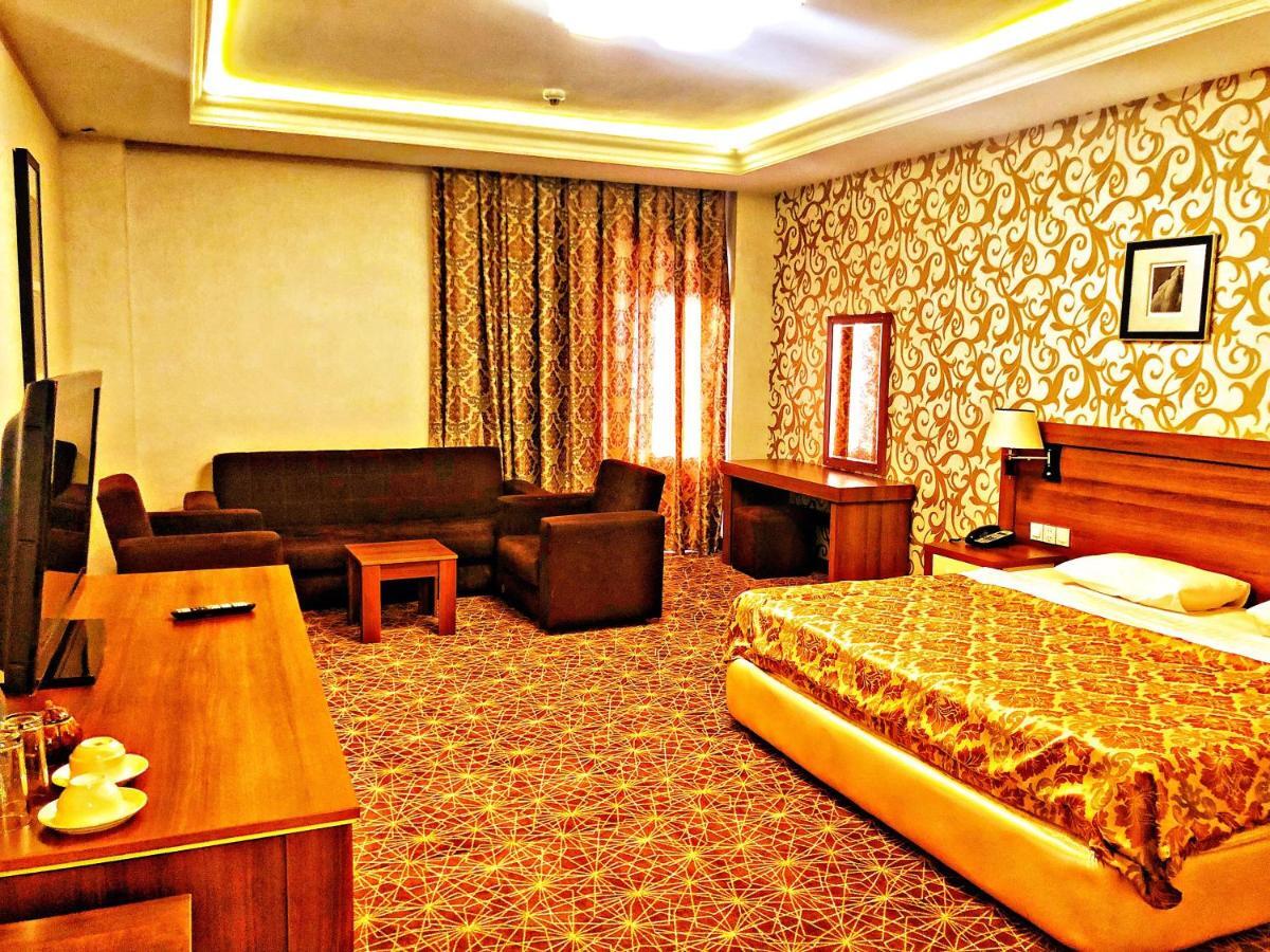 Mont Inn Hotel Baku Eksteriør billede