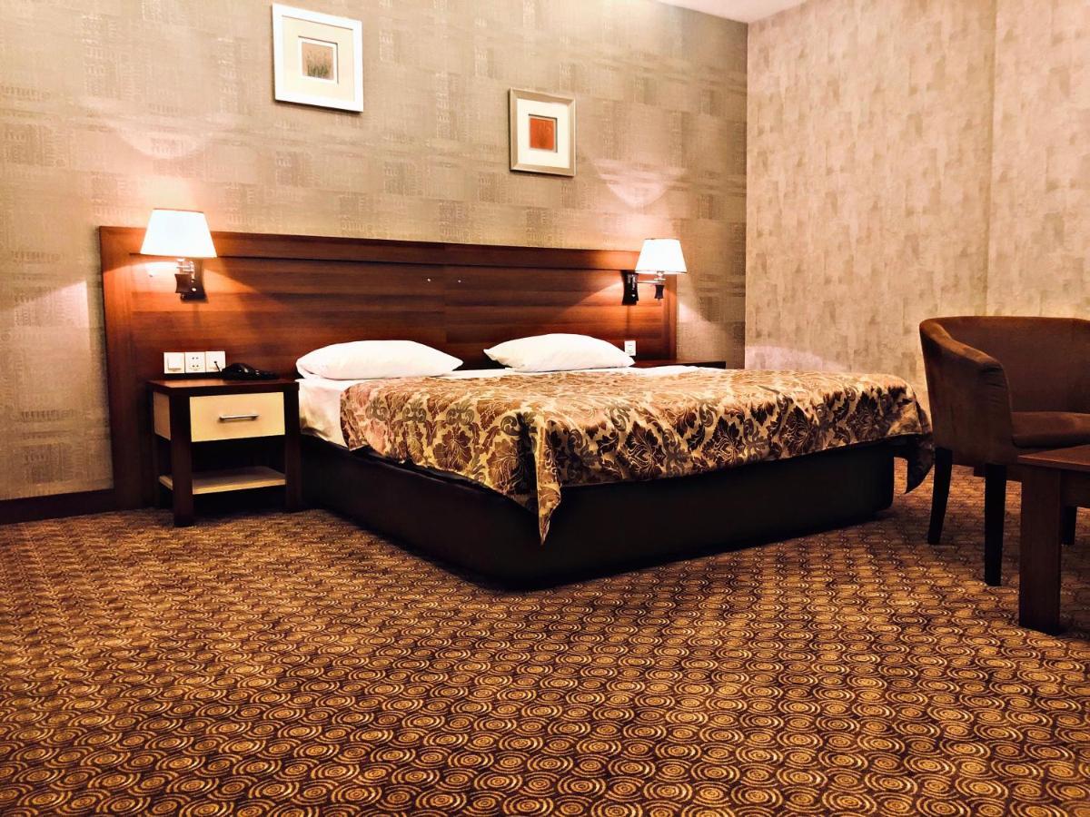 Mont Inn Hotel Baku Eksteriør billede